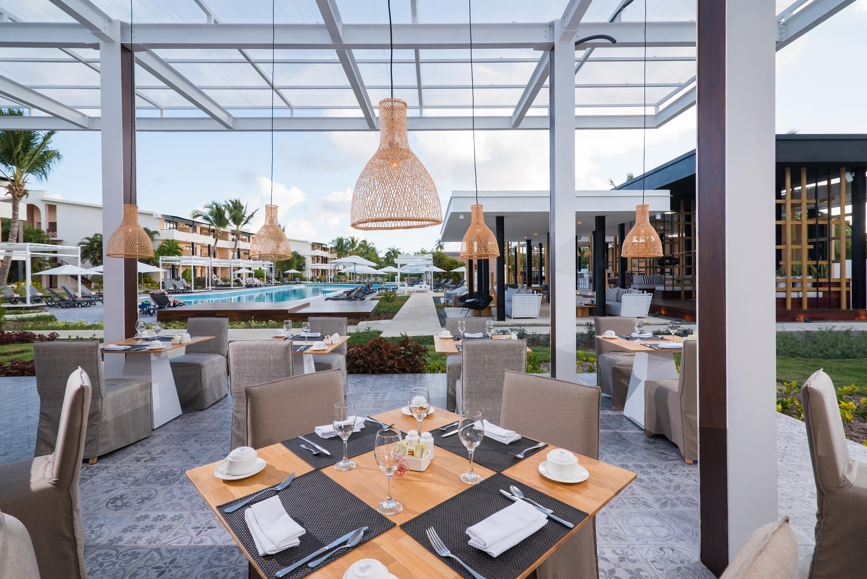 Catalonia Royal Bavaro (Adults Only) Пунта Кана Екстериор снимка The restaurant
