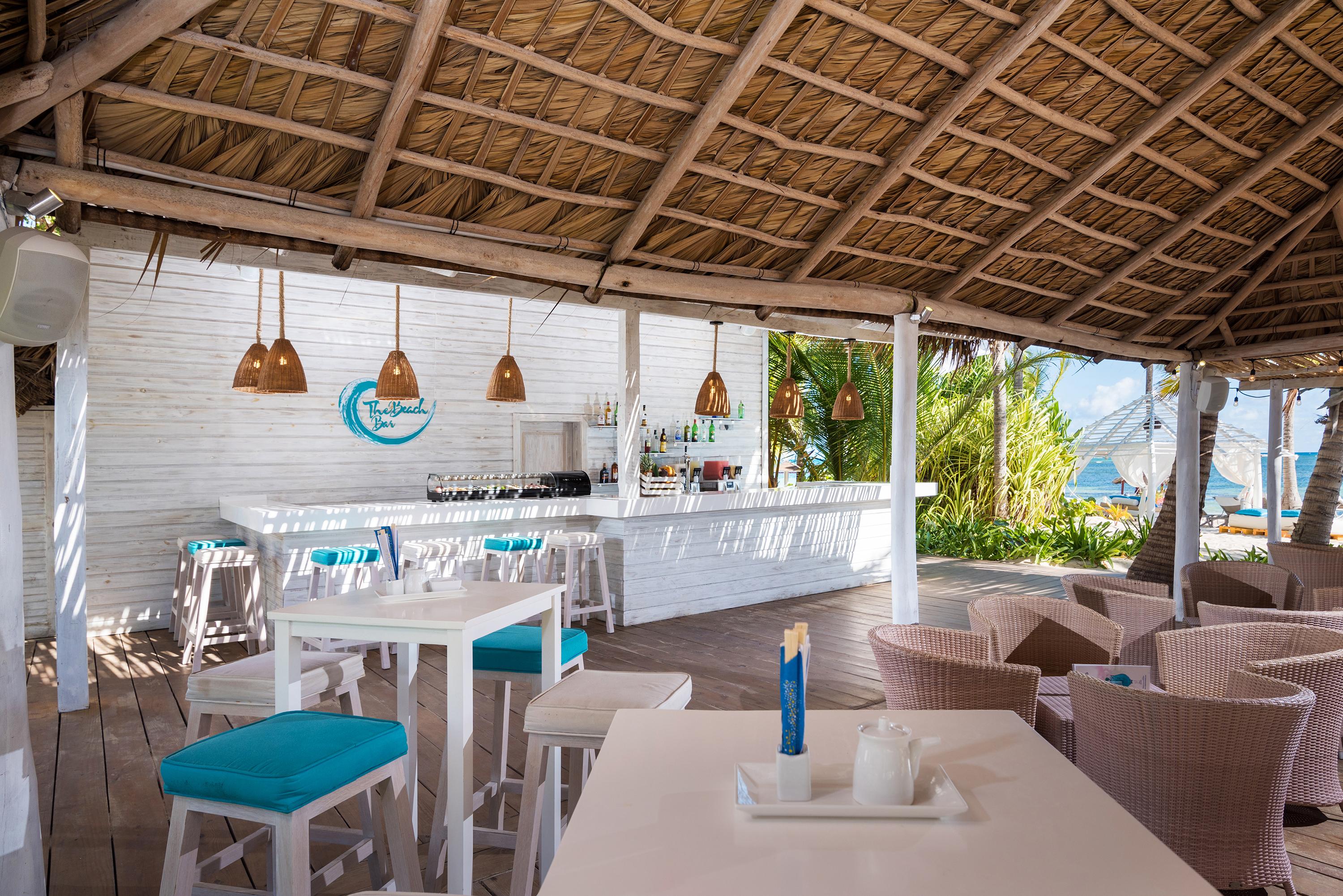 Catalonia Royal Bavaro (Adults Only) Пунта Кана Екстериор снимка The Beach Club