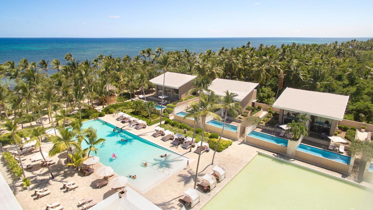 Catalonia Royal Bavaro (Adults Only) Пунта Кана Екстериор снимка Aerial view of the resort