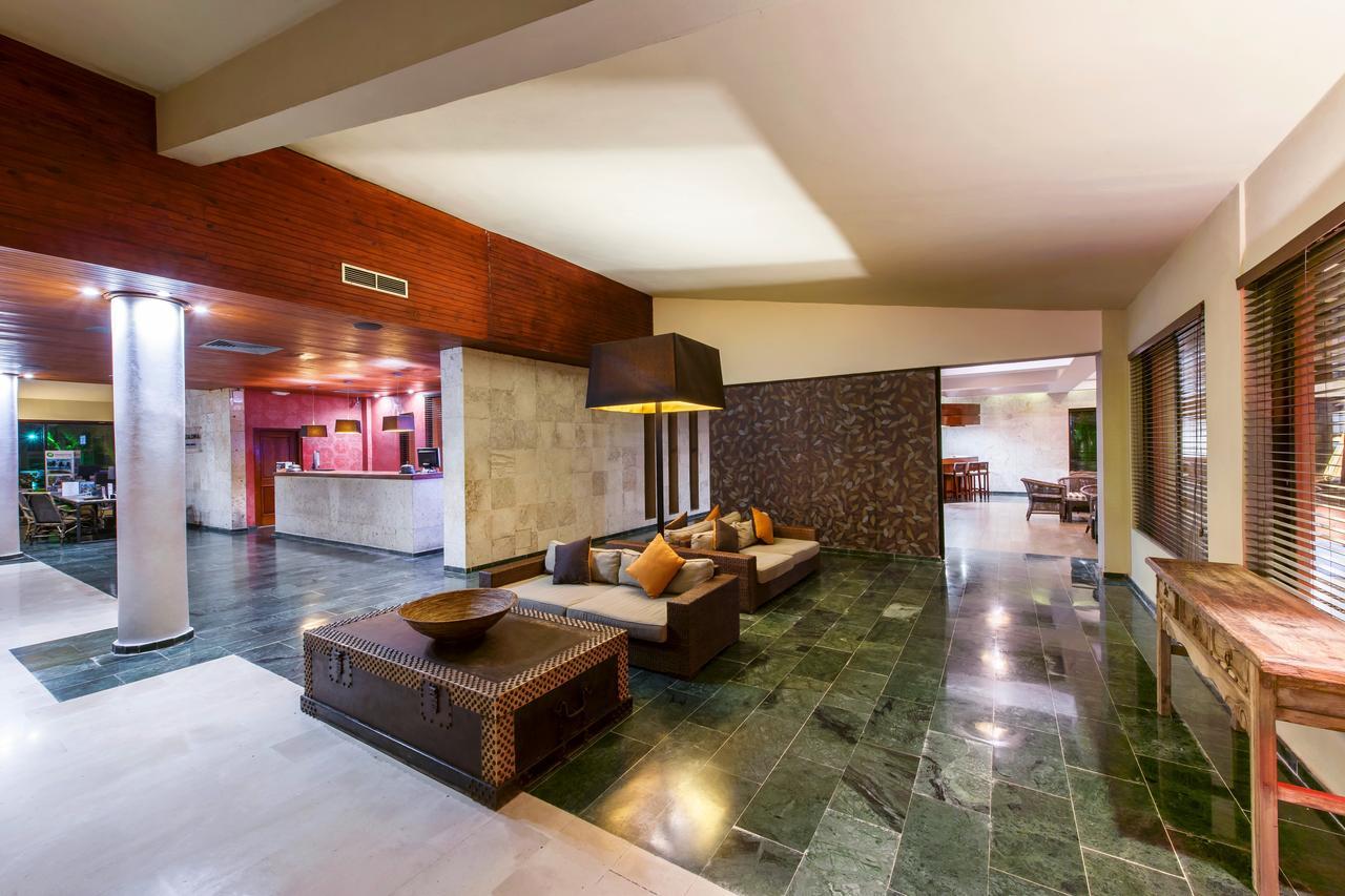 Catalonia Royal Bavaro (Adults Only) Пунта Кана Екстериор снимка Lobby